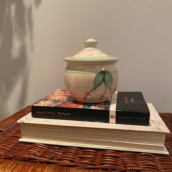 Hand Painted Ceramic Sugar Dish - Picture 7 of 12